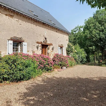 Dom wakacyjny Le Relais Des Hirondelles Nyoiseau